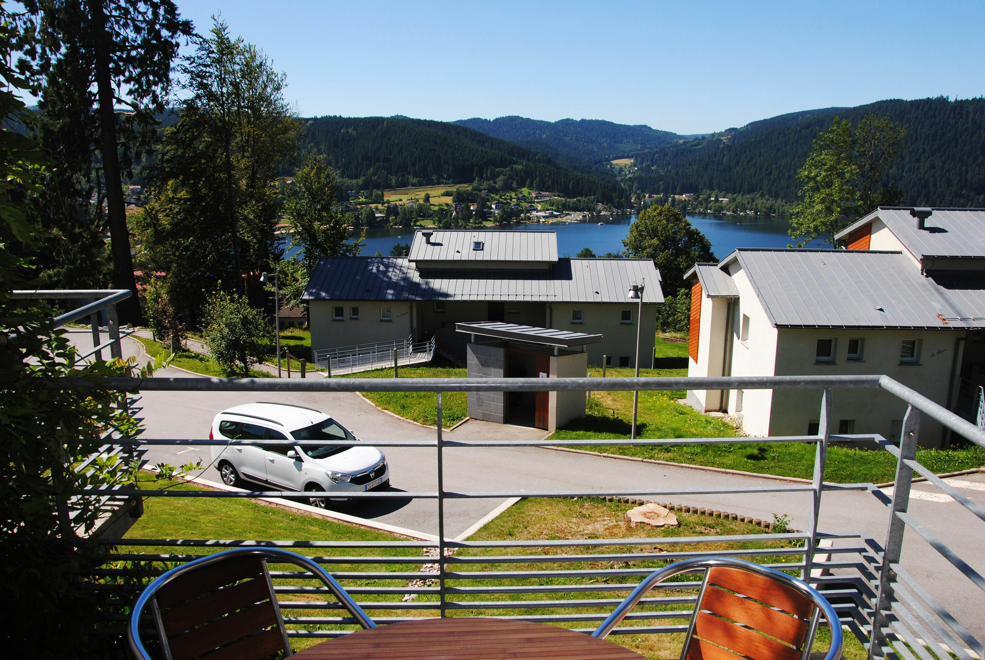 Le Herbau Gerardmer Ngoại thất bức ảnh